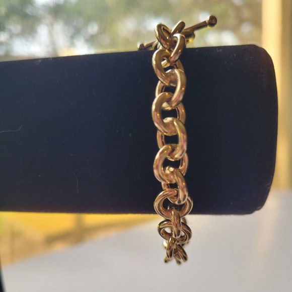 Italian-Made Polished Round Toggle Link Bracelet - Picture 5 of 11